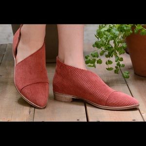 Free People Rust Flats